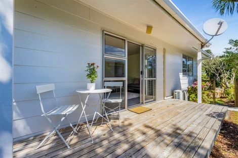 Photo of property in 2/18 Culzean Grove, Bell Block, New Plymouth, 4312