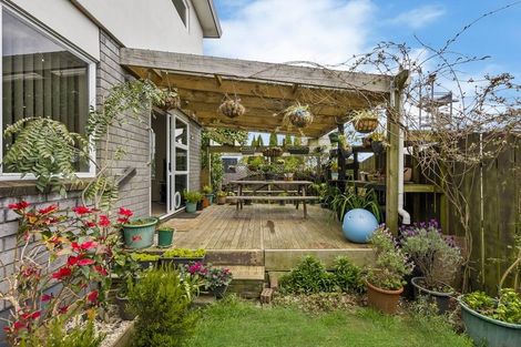 Photo of property in 30b Wellington Street, Pukekohe, 2120