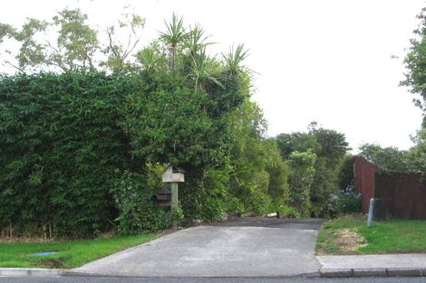 Photo of property in 1/37 Autumn Avenue, Glen Eden, Auckland, 0602