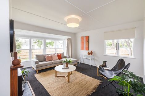 Photo of property in 7a Humber Street, Island Bay, Wellington, 6023