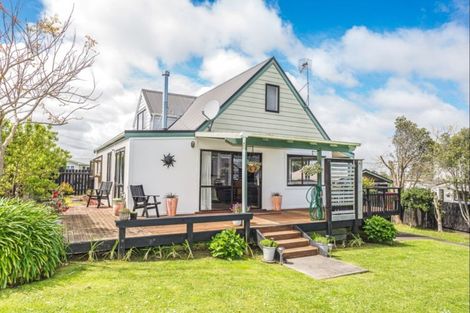 Photo of property in 4 Bastia Avenue, Bastia Hill, Whanganui, 4500