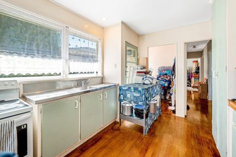 Photo of property in 1 Fairlight Place, Manurewa, Auckland, 2102