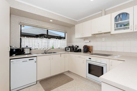 Photo of property in 48 Forth Crescent, Glenview, Hamilton, 3206