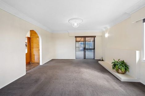 Photo of property in 79 Mould Street, Waitara, 4320