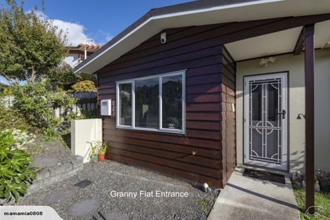 Photo of property in 28 Treeway, Sunnyhills, Auckland, 2010
