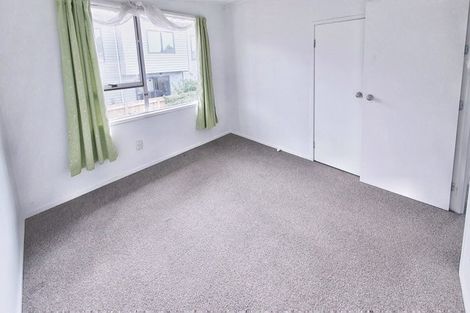 Photo of property in 57a Tiroroa Avenue, Te Atatu South, Auckland, 0610