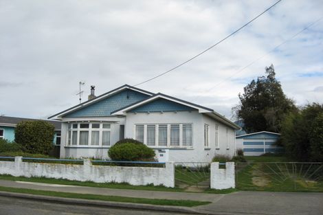 Photo of property in 24 Meihana Street, Takaka, 7110