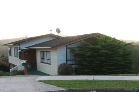 Photo of property in 7 Bluff Close, Kelson, Lower Hutt, 5010