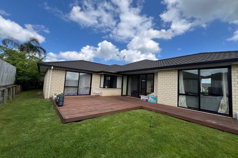 Photo of property in 32 Sirius Crescent, Rototuna North, Hamilton, 3210