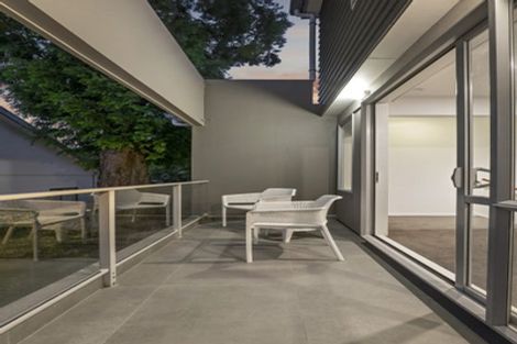 Photo of property in 1/106 Bealey Avenue, Christchurch Central, Christchurch, 8013