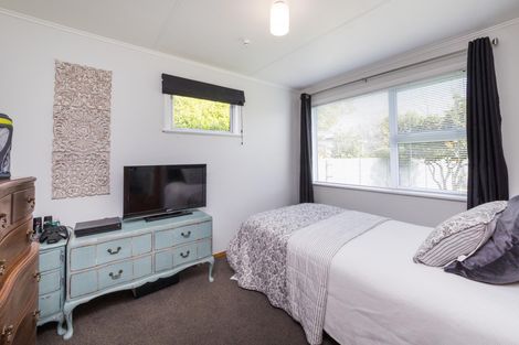 Photo of property in 99 Buick Crescent, Awapuni, Palmerston North, 4412