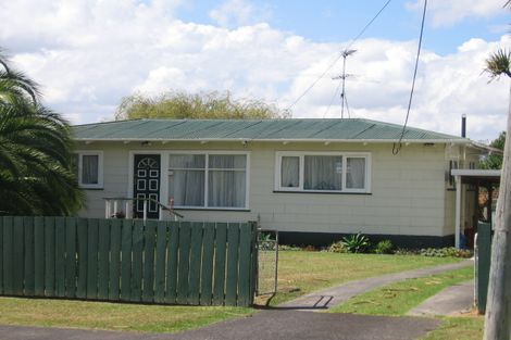 Photo of property in 3/17 Queen Mary Avenue, New Lynn, Auckland, 0600