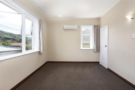 Photo of property in 8 Holyrood Avenue, Wakari, Dunedin, 9010