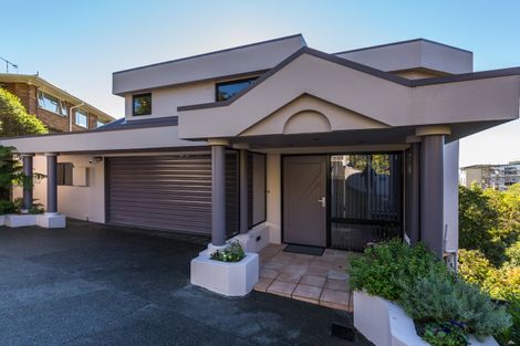 Photo of property in 29 Longhurst Terrace, Cashmere, Christchurch, 8022