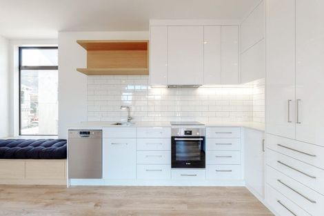 Photo of property in 4b Armour Avenue, Mount Victoria, Wellington, 6011