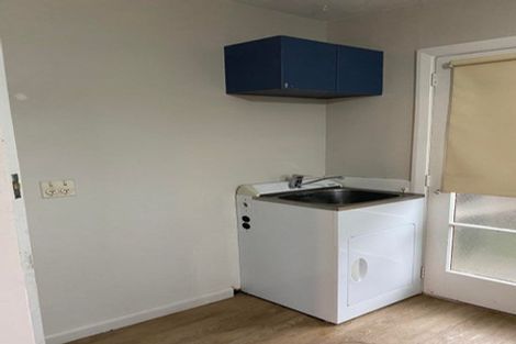 Photo of property in 1/25 Hills Road, Edgeware, Christchurch, 8013