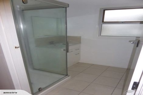 Photo of property in 2/27 Corunna Road, Milford, Auckland, 0620