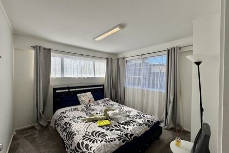 Photo of property in 2/3 Martin Road, Manurewa, Auckland, 2102