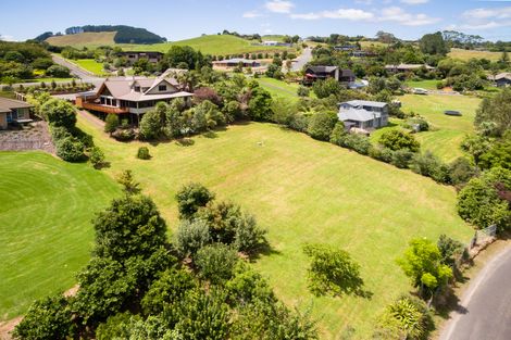 Photo of property in 17 Roger Guy Place, Welcome Bay, Tauranga, 3175