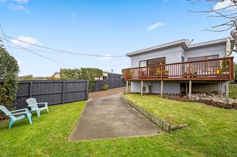 Photo of property in 63 Brightside Road, Stanmore Bay, Whangaparaoa, 0932