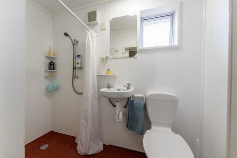 Photo of property in 16 Lancaster Street, Hampden, 9410