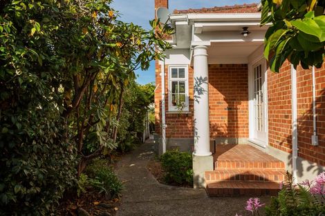 Photo of property in 25 Napier Street, Belleknowes, Dunedin, 9011