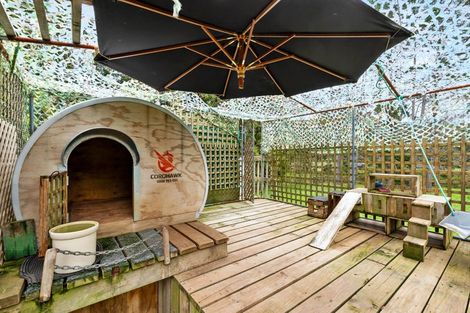 Photo of property in 1042 Ngunguru Road, Kiripaka, Whangarei, 0173