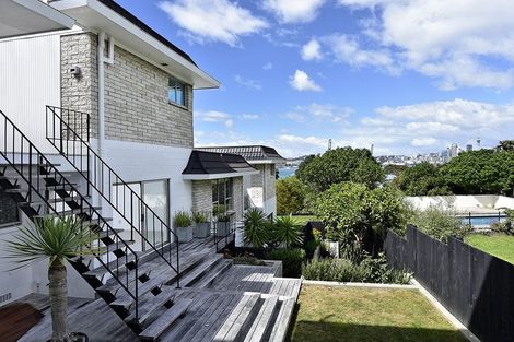 Photo of property in 2/47 Clarence Street, Devonport, Auckland, 0624