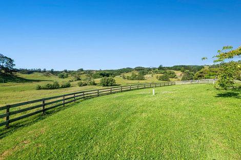 Photo of property in 211 Stoney Creek Road, Kaukapakapa, 0873