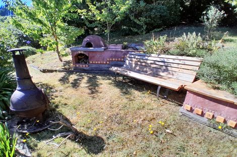 Photo of property in 37 Porterfield Street, Macandrew Bay, Dunedin, 9014