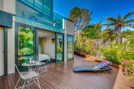 Photo of property in 24d Mandalay Terrace, Khandallah, Wellington, 6035