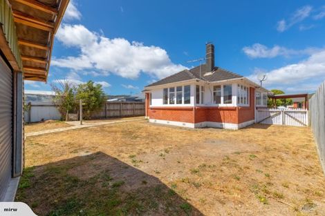 Photo of property in 15 Ngata Grove, Trentham, Upper Hutt, 5018