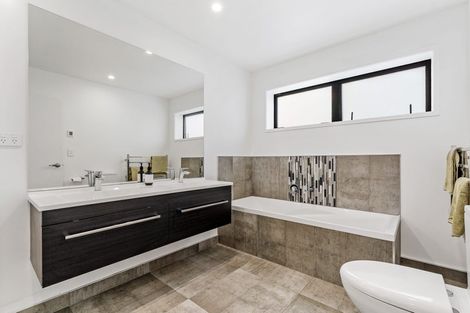 Photo of property in 22 Runway Rise, Dairy Flat, Albany, 0794