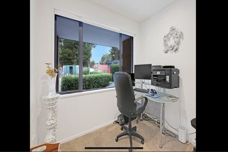 Photo of property in 205 High Street, Oxford, 7430