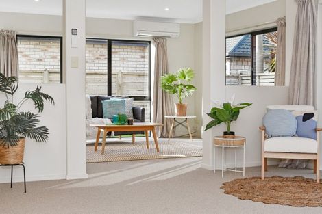 Photo of property in 16/100 Millers Road, Brookfield, Tauranga, 3110