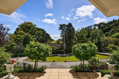 Photo of property in 60 Cheviot Road, Lowry Bay, Lower Hutt, 5013