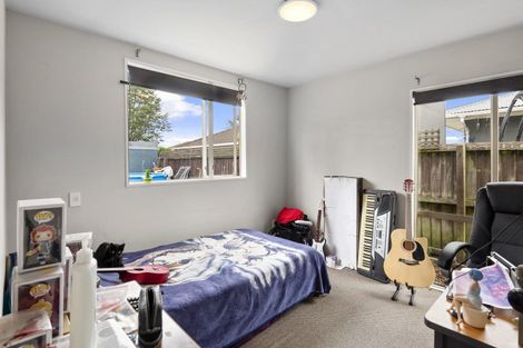 Photo of property in 2/726 Main North Road, Belfast, Christchurch, 8051