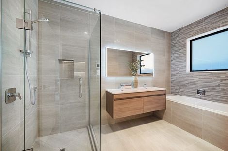 Photo of property in 56 Kewa Road, Albany Heights, Auckland, 0632