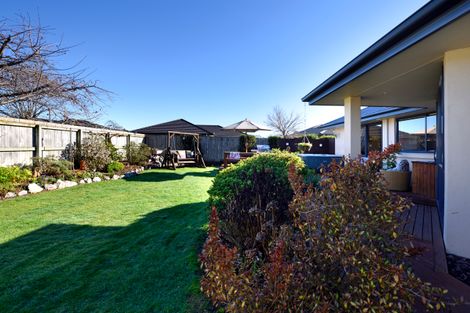 Photo of property in 35 Hollybush Drive, Brightwater, 7022