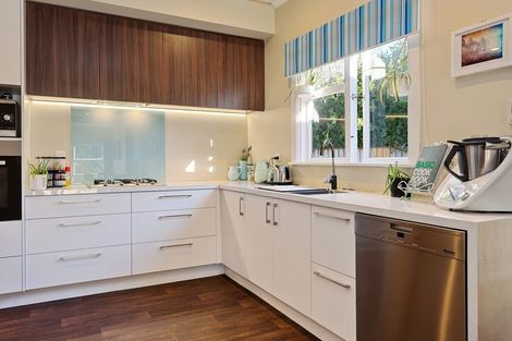 Photo of property in 18 Woodside Road, Oxford, 7430