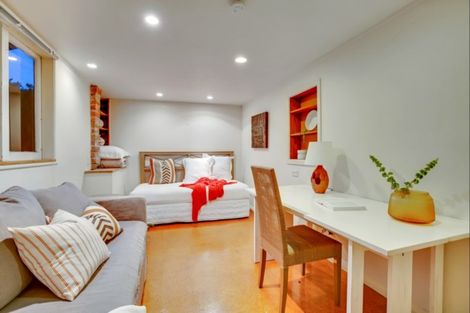 Photo of property in 34 Sackville Street, Grey Lynn, Auckland, 1021
