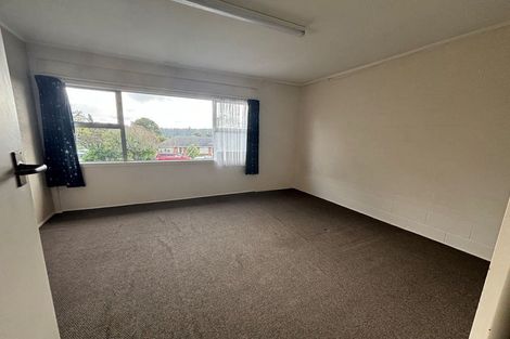 Photo of property in 1/41a Tramway Road, Beach Haven, Auckland, 0626