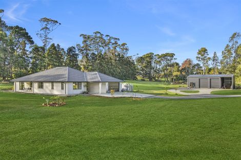 Photo of property in 199 Glenbrook Waiuku Road, Glenbrook, 2681