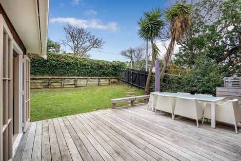 Photo of property in 1/15 Rodney Road, Northcote Point, Auckland, 0627