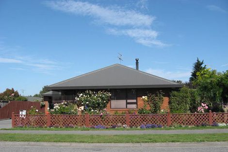 Photo of property in 25 Nixon Street, Tinwald, Ashburton, 7700