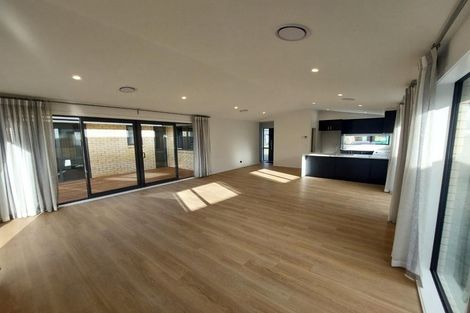 Photo of property in 35 Blue Jacket Drive, Halswell, Christchurch, 8025