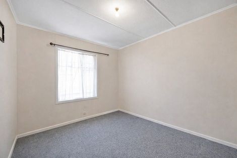 Photo of property in 8 Pacey Avenue, Hawera, 4610