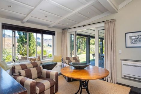 Photo of property in Gatehouse And River Room., 1308c Tuki Tuki Road, Tuki Tuki, Havelock North, 4294