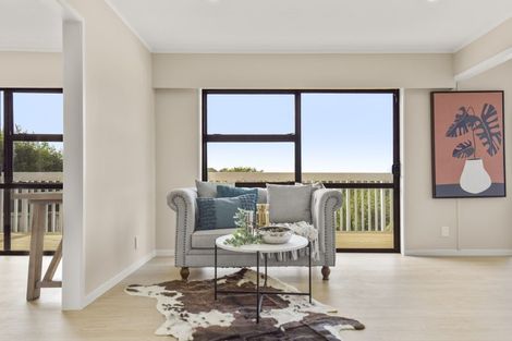 Photo of property in 47 Amorino Drive, Red Beach, 0932