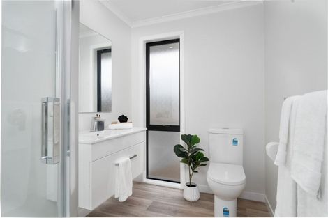 Photo of property in 6 Tarata Grove, Lansdowne, Masterton, 5810